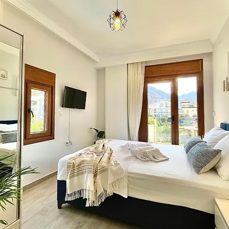 Seaview Grand - Sunrise 4*