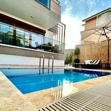 Seaview Grand - Sunrise